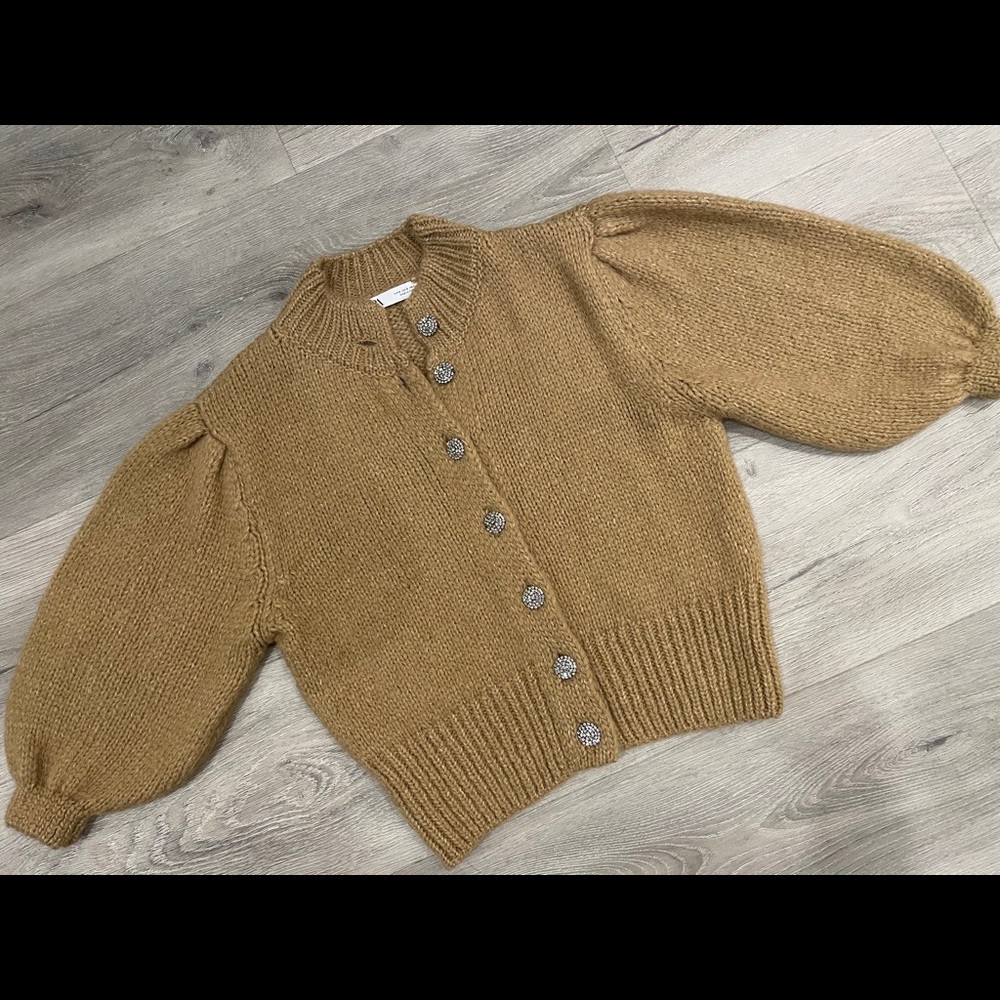 Zara cardigan with crystal button brand new
